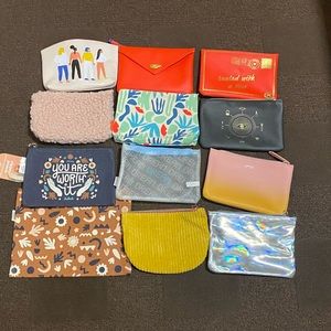 12 Miscellaneous bags lot